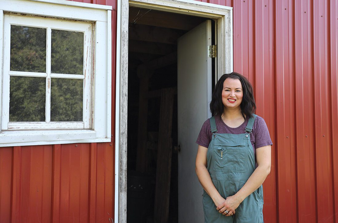 Lending a hand at the 4-H Food Stand | News, Sports, Jobs - Faribault County Register - Vimarsana News